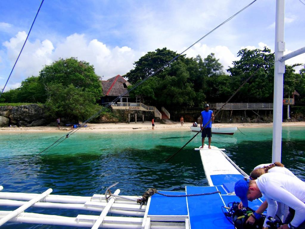 Kalipayan Beach Resort & Atlantis Dive Center Panglao Exterior photo