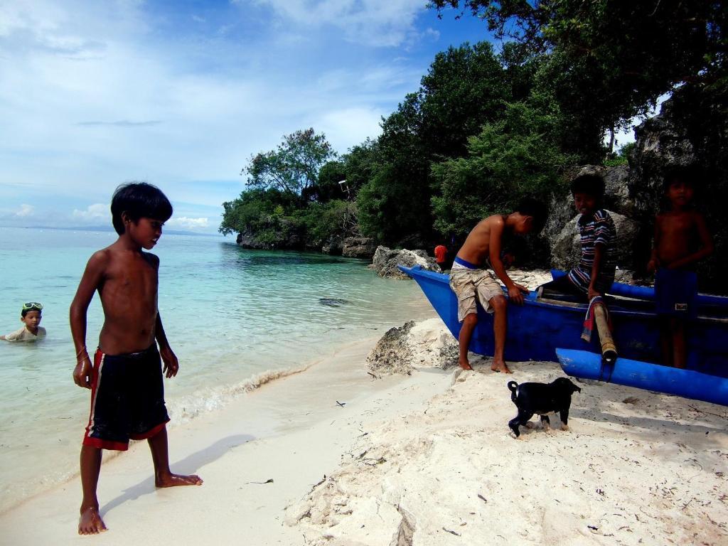 Kalipayan Beach Resort & Atlantis Dive Center Panglao Exterior photo